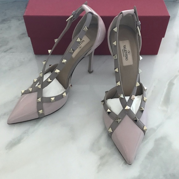 *NEW* 💯 Valentino Garavani Poudre Rockstud Pumps - Picture 2 of 8